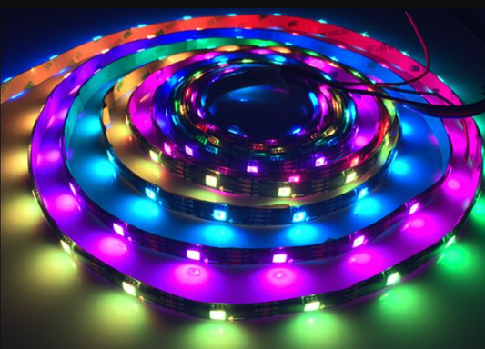 LED juostelė smd vandeniui atspari 5m rgb spalva + nuotolinio valdymo pultas